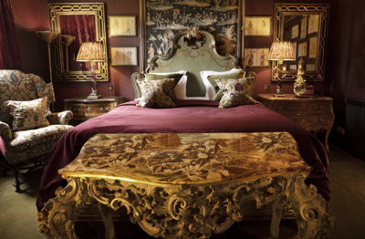 Room 16 (2)