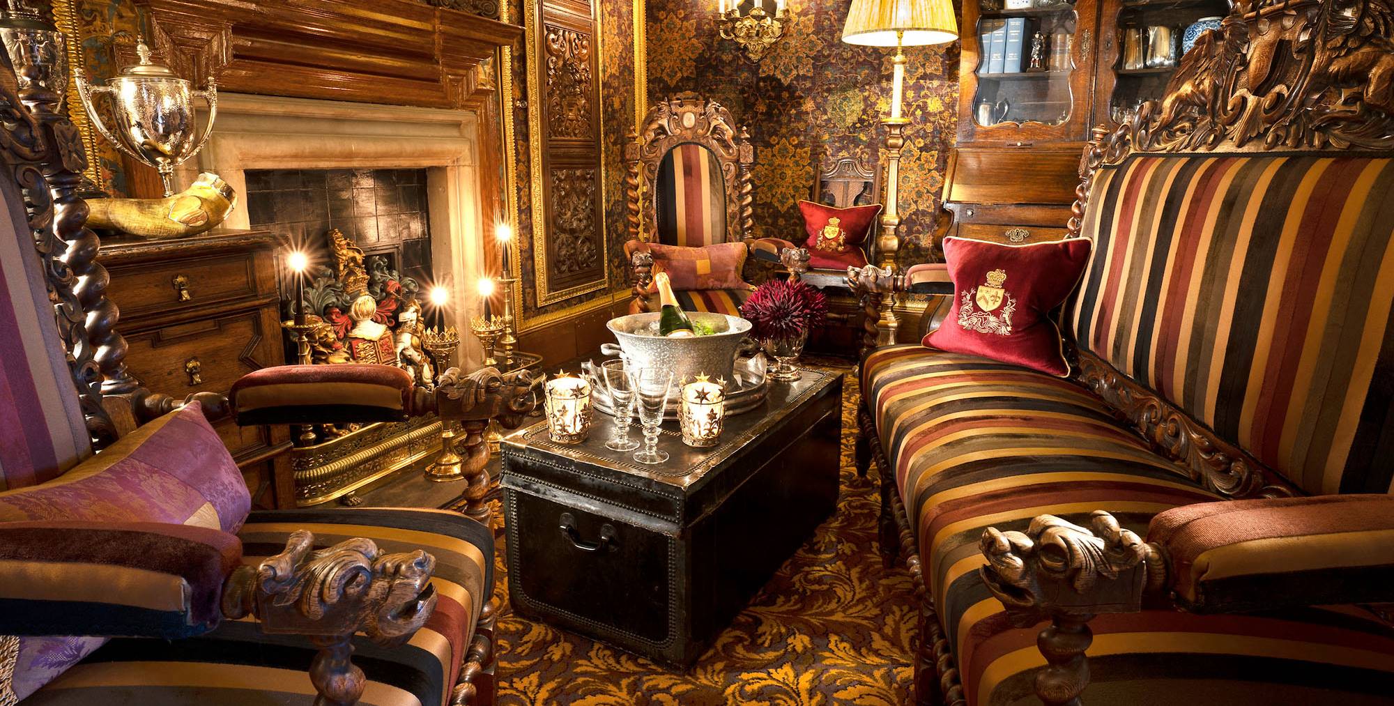luxury romantic hotel room at prestonfield house