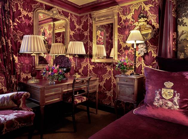 luxury room at prestonfield house hotel