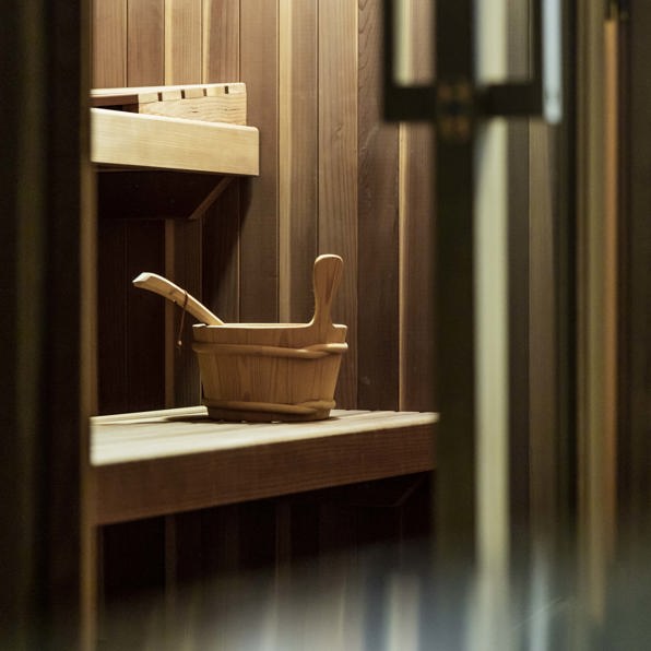 bucket-and-ladle-inside-wooden-sauna-prestonfield.jpg
