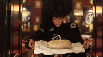 Prestonfield Burns Supper - Piper with Haggis